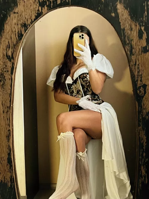 Born in the wrong century  by Myonaaa