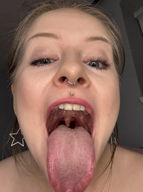 Does my long tongue make your cock hard baby by _lyla999