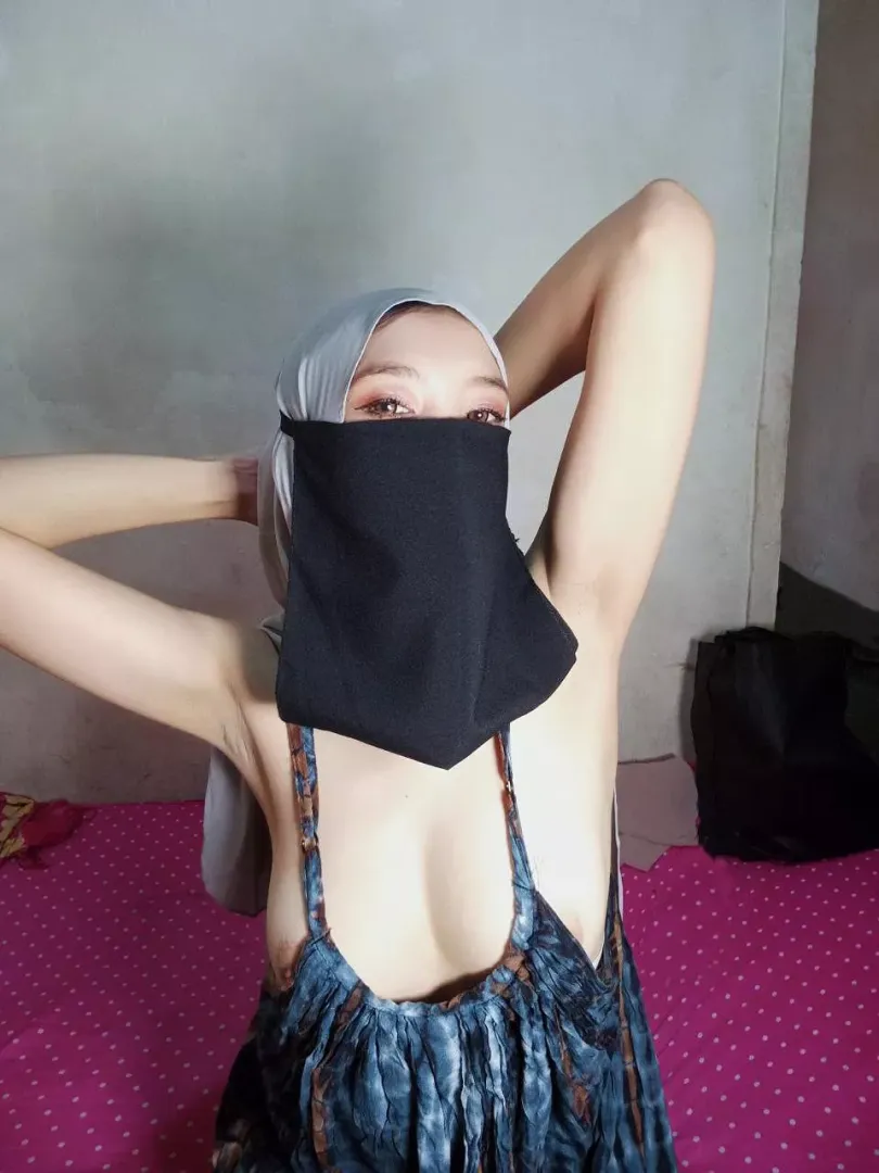 Don't let the hijab fool you, I'm a freak when it comes to white cocks 😋 by SakuraSway