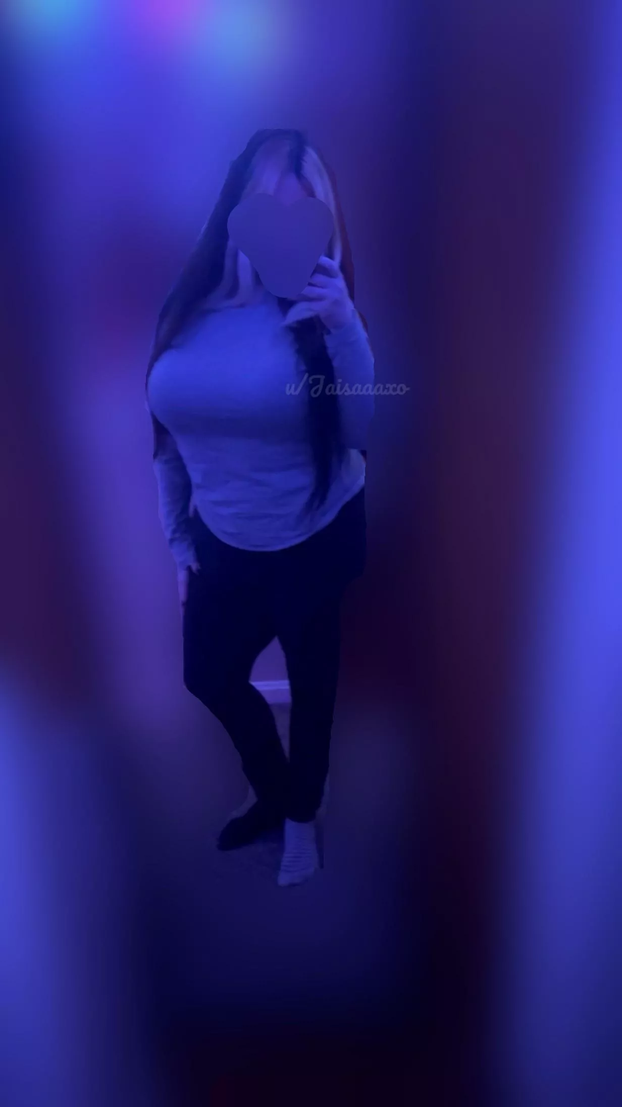 Finally get to wear my long sleeves again🥰 posted by Jaisaaaxo