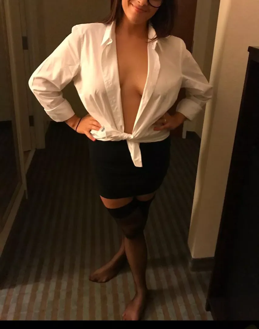 I can be your sexcretary boss if you can get me that promotion I need by ShoudNotBeDoingThis