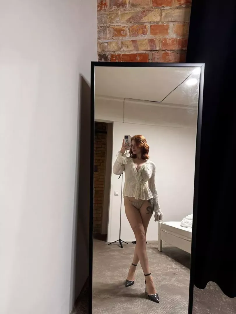 I feel horny when I wear heels [F] posted by Plushy_Mia