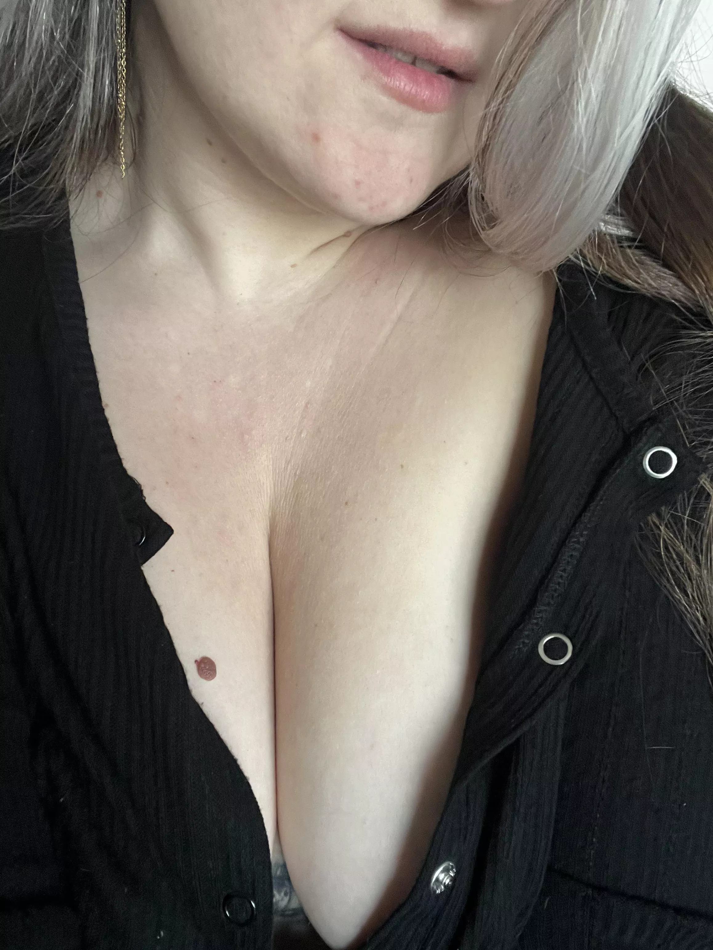 Morning posted by Dark_Night-Queen