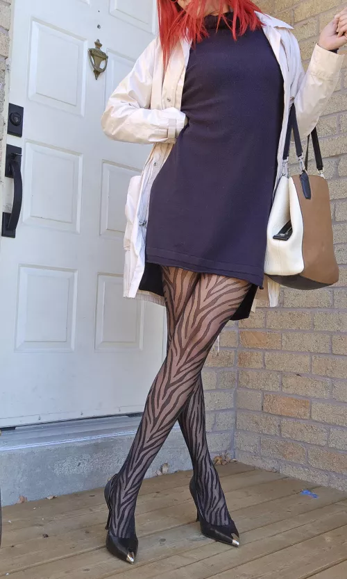 New day, new pantyhose look..  by popruzhinka