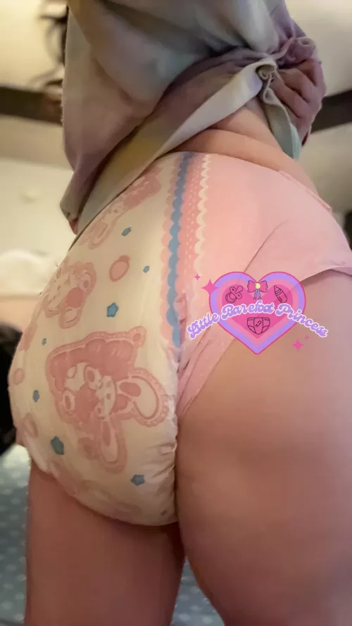 Piss kink?  by lilbarefootprincess