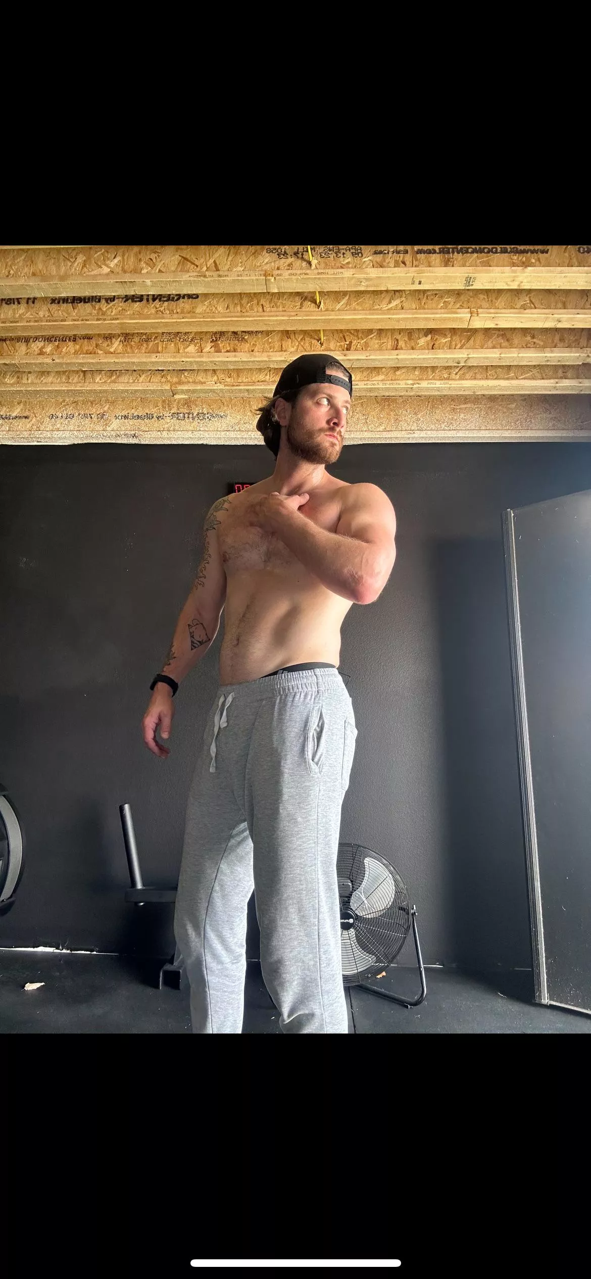 Putting on the pounds, up to 225lbs at 6’5 😤 posted by Ok-Outside-6451