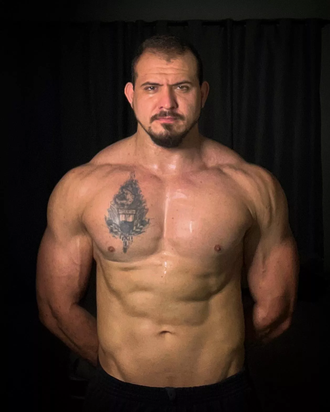 Ready to be worshiped 😈 posted by Erik_reed