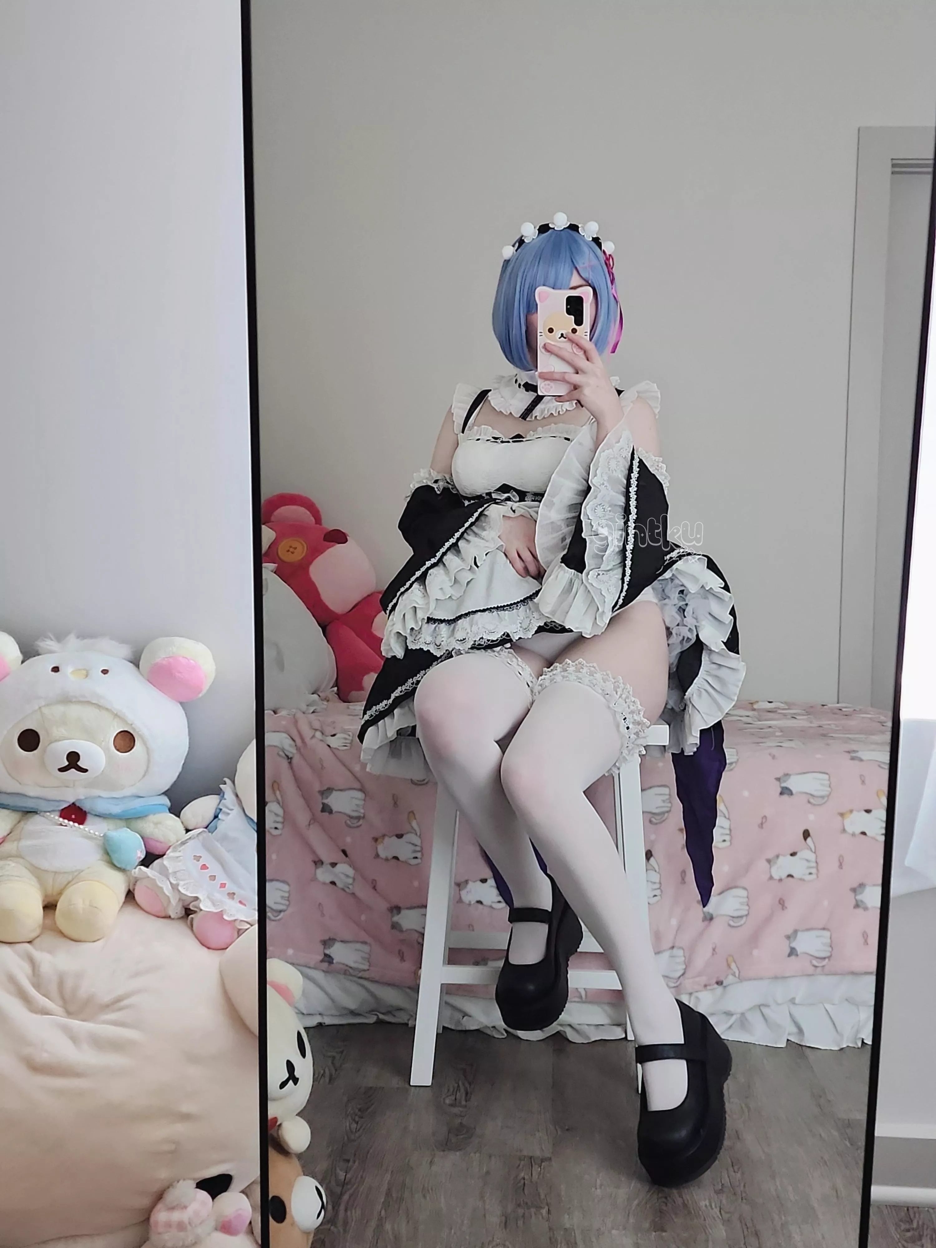 Rem Cosplay by gintku posted by gintku