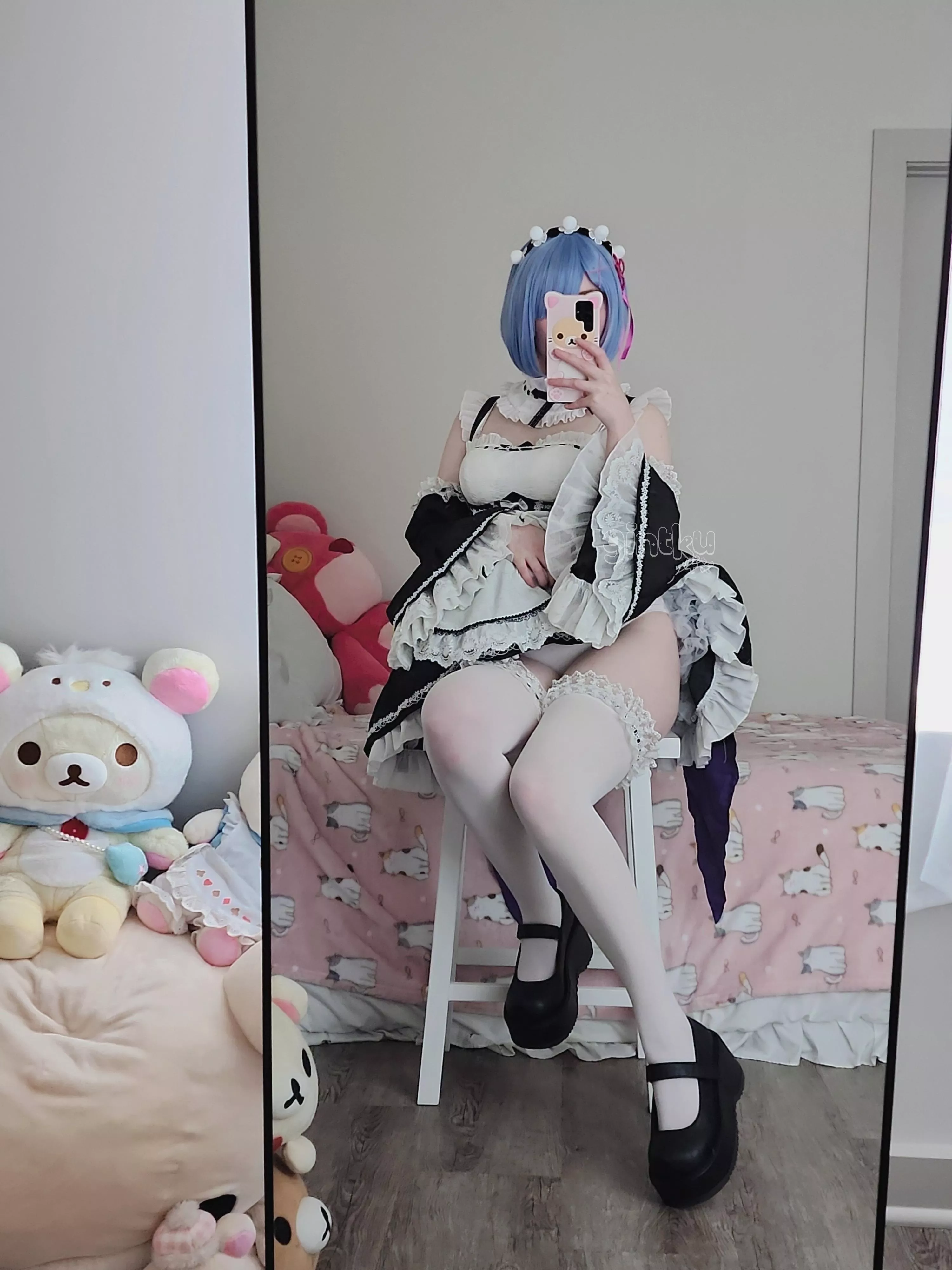 Rem Cosplay by gintku posted by gintku