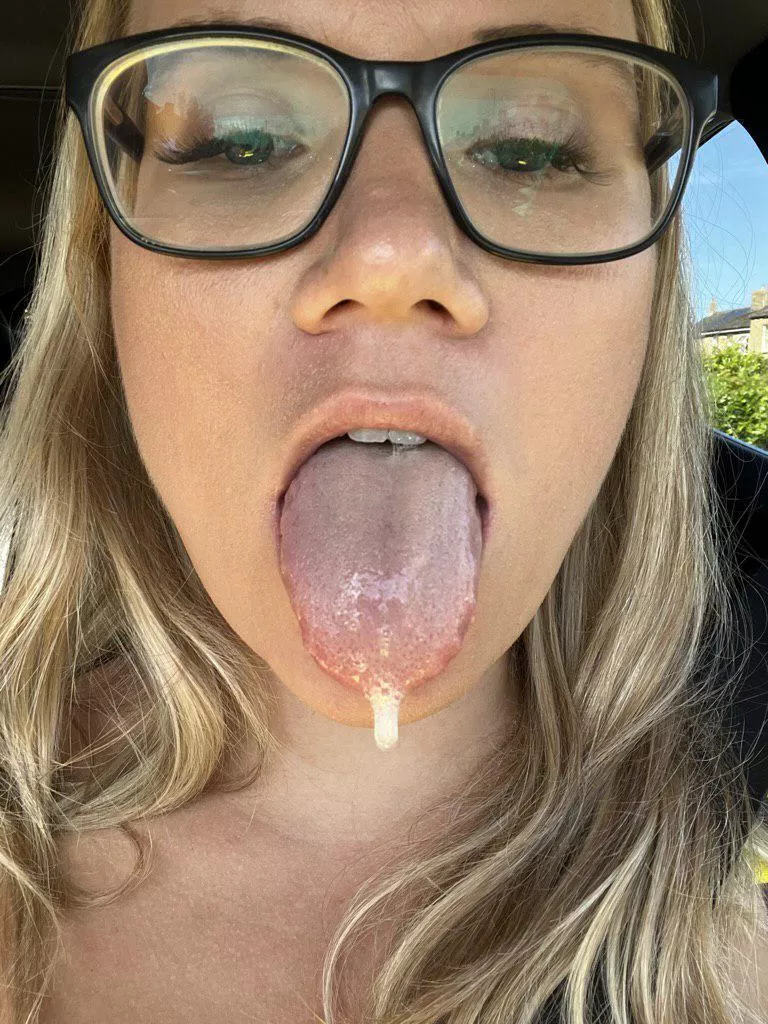 The best tongue you'll see posted by jennyahegaoblonde