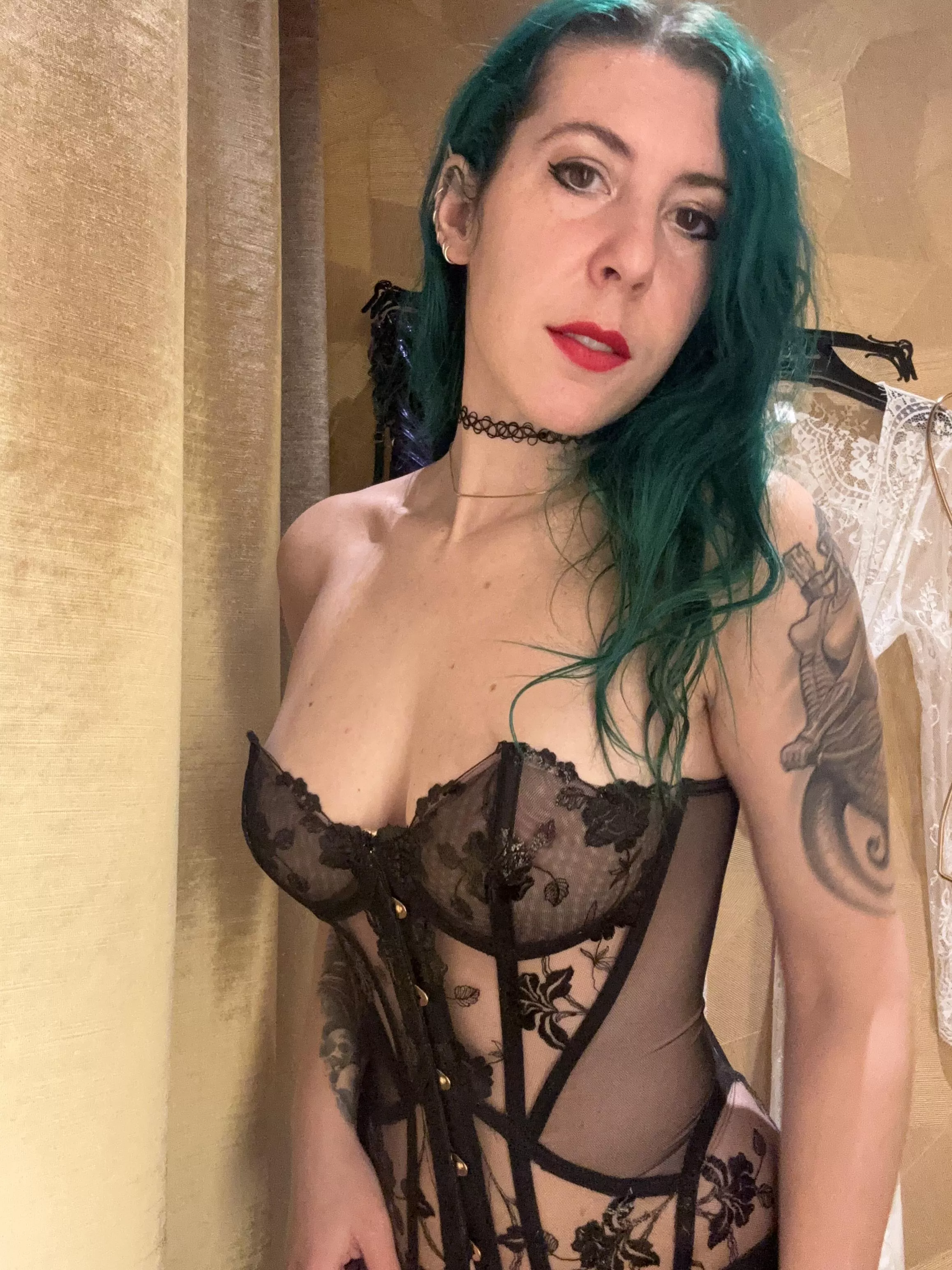 The more see through, the better posted by sirenskiss3