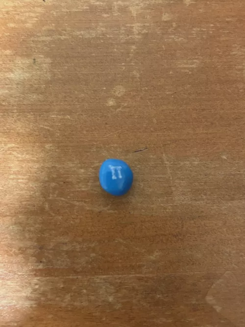 This ‘M&M’ is just an “n” by VampireHunterAlex