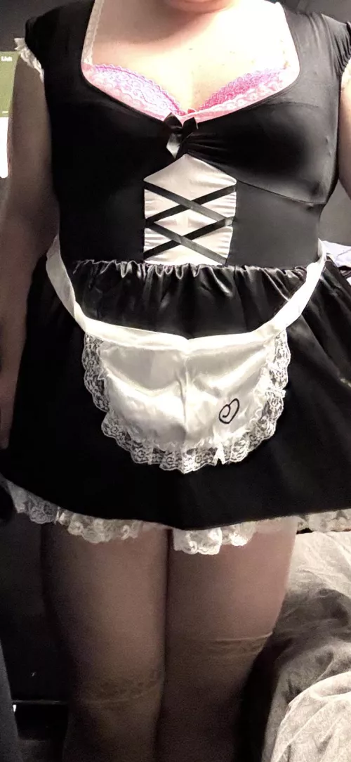 Total sissy loser looking to serve a chav superior - ideally be made into a slave/ bitch by LoserSissyLexi