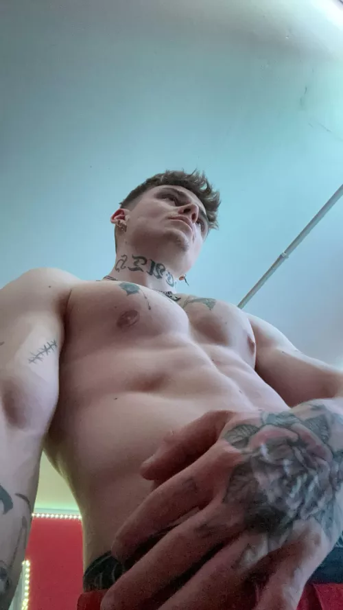 ur view when sucking me off. good right by imraezify