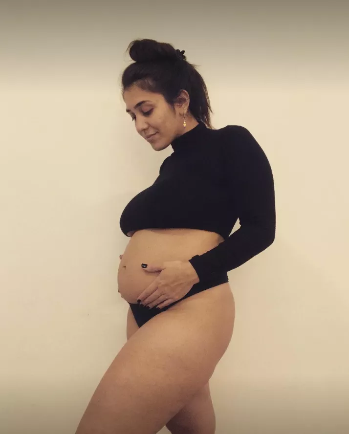 What you'd with a preggo like me? posted by mommysensual