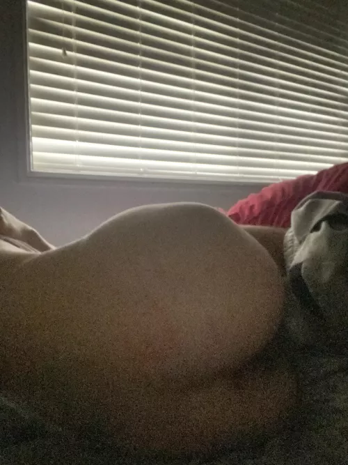 18 bttm got a house to my self tonight who wants to cum over x by NecessaryChair1945