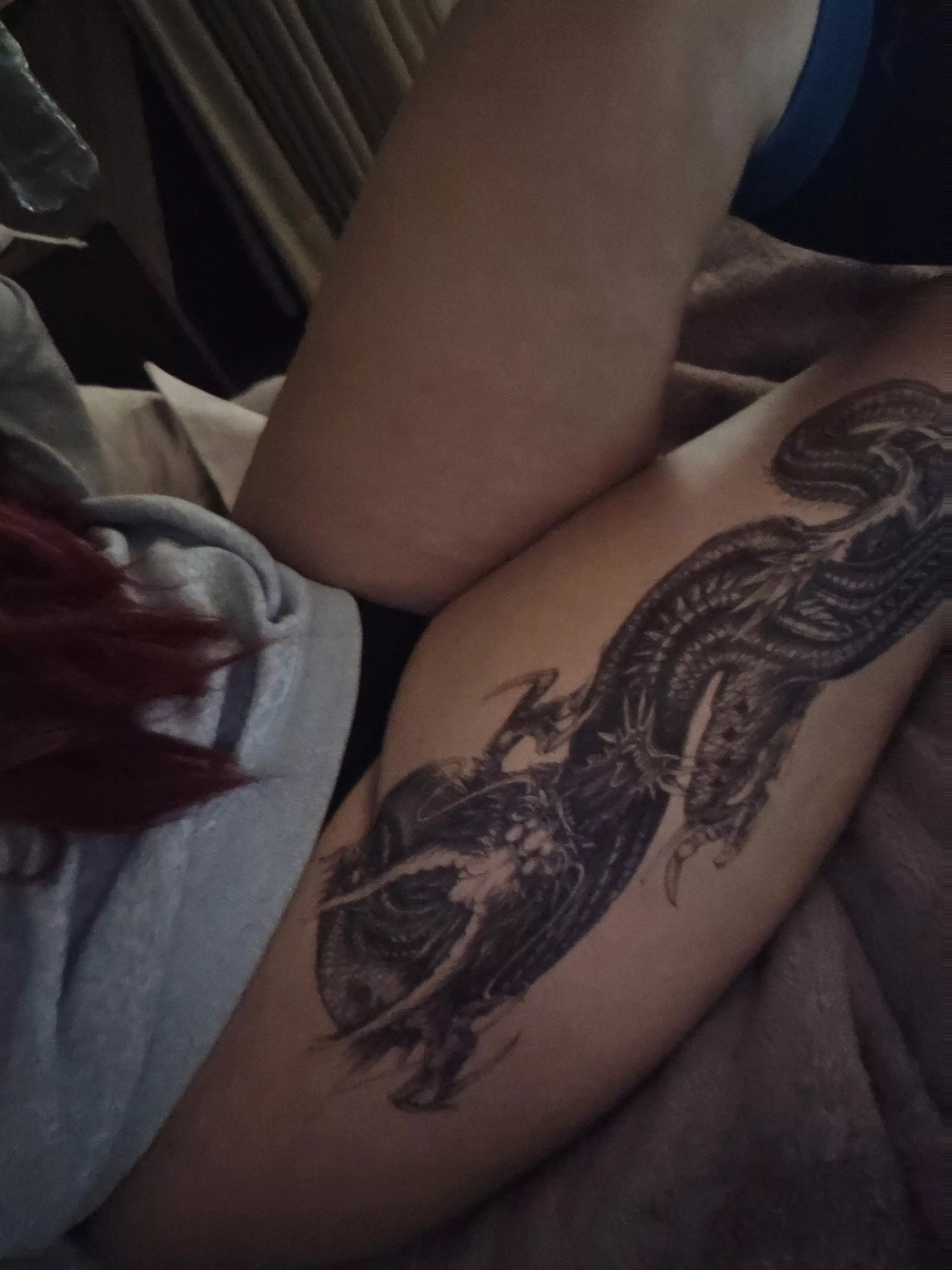 27F Stressful day at work, now I’m ready to kick back and have some naughty fun posted by TulipkissTwinkle