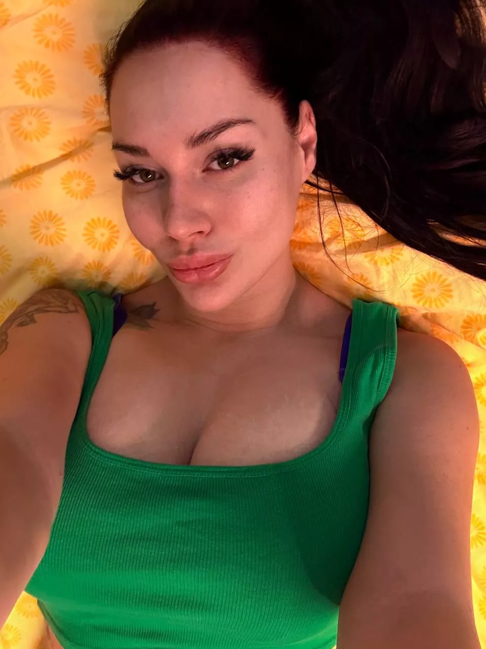 32yo mom of 2, do I still got it? posted by FluidClothes7399