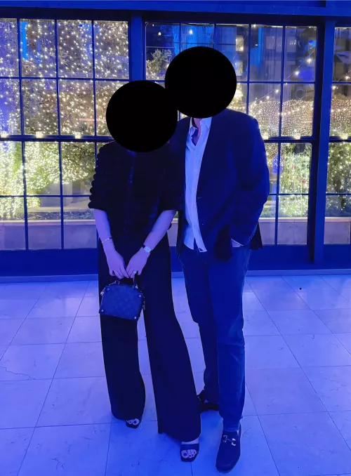 [47/38] [MF4MF/M] [NNJ] looking for a double (or more!) date for NYE near Jersey City - couples only please by jchawtcouple