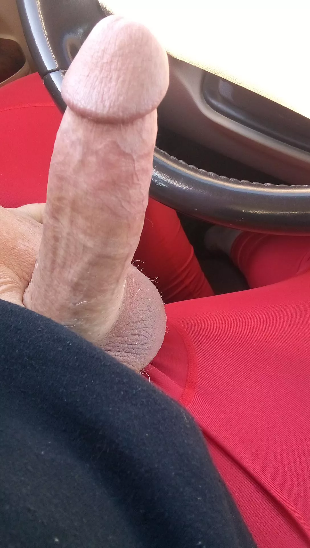 Car stroking  posted by naughtypastor69