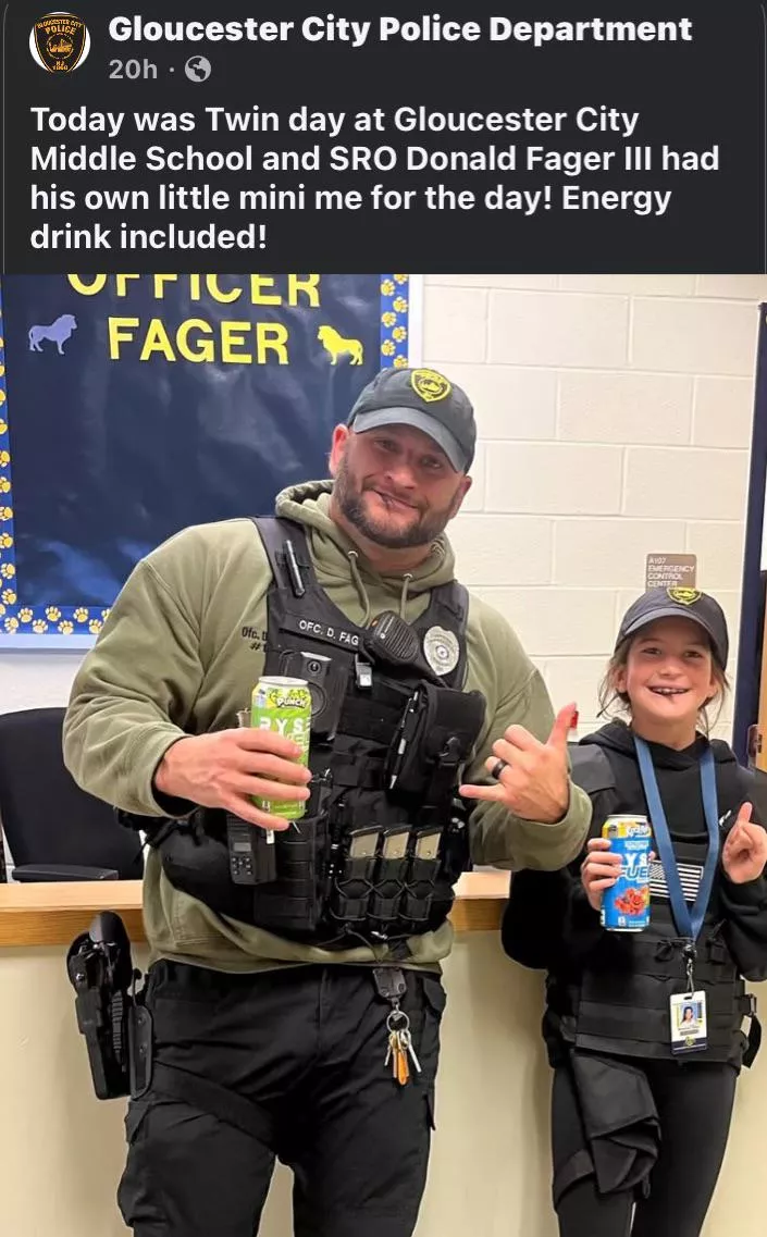 Cops Rule posted by FRSTNME-BNCHANMBZ