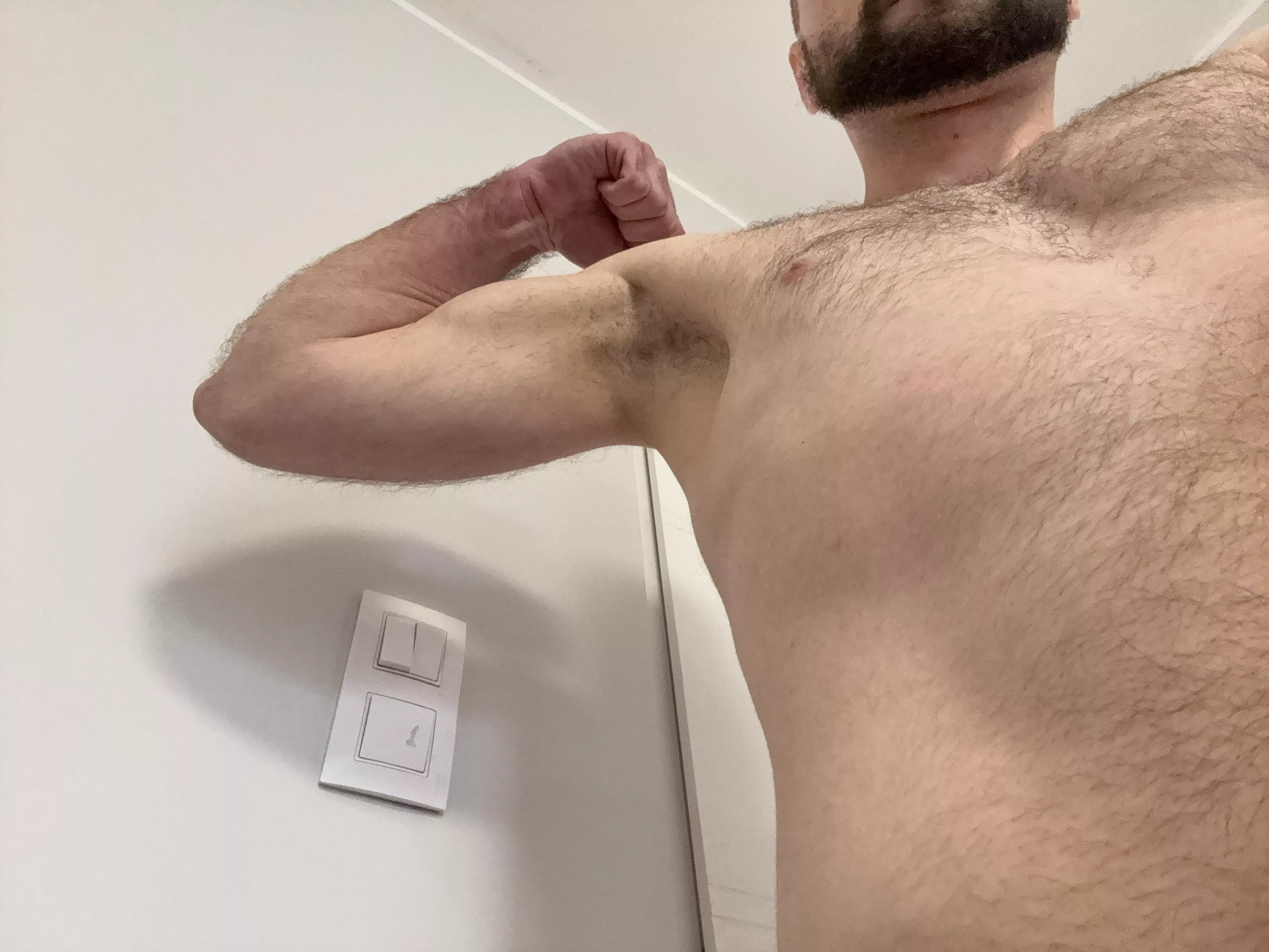 Go ahead bro, it's time you've learnt what a real man smells like  posted by myouwei