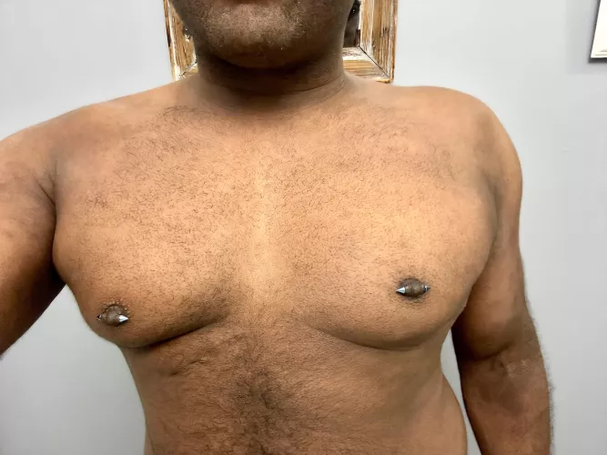 Ice blue titanium spikes. 14g by nrg93