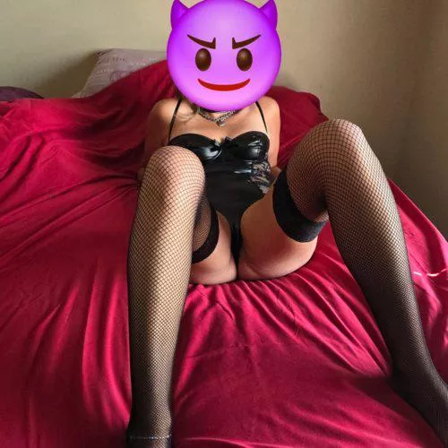 Sexy Monday afternoon dress up by malletjie