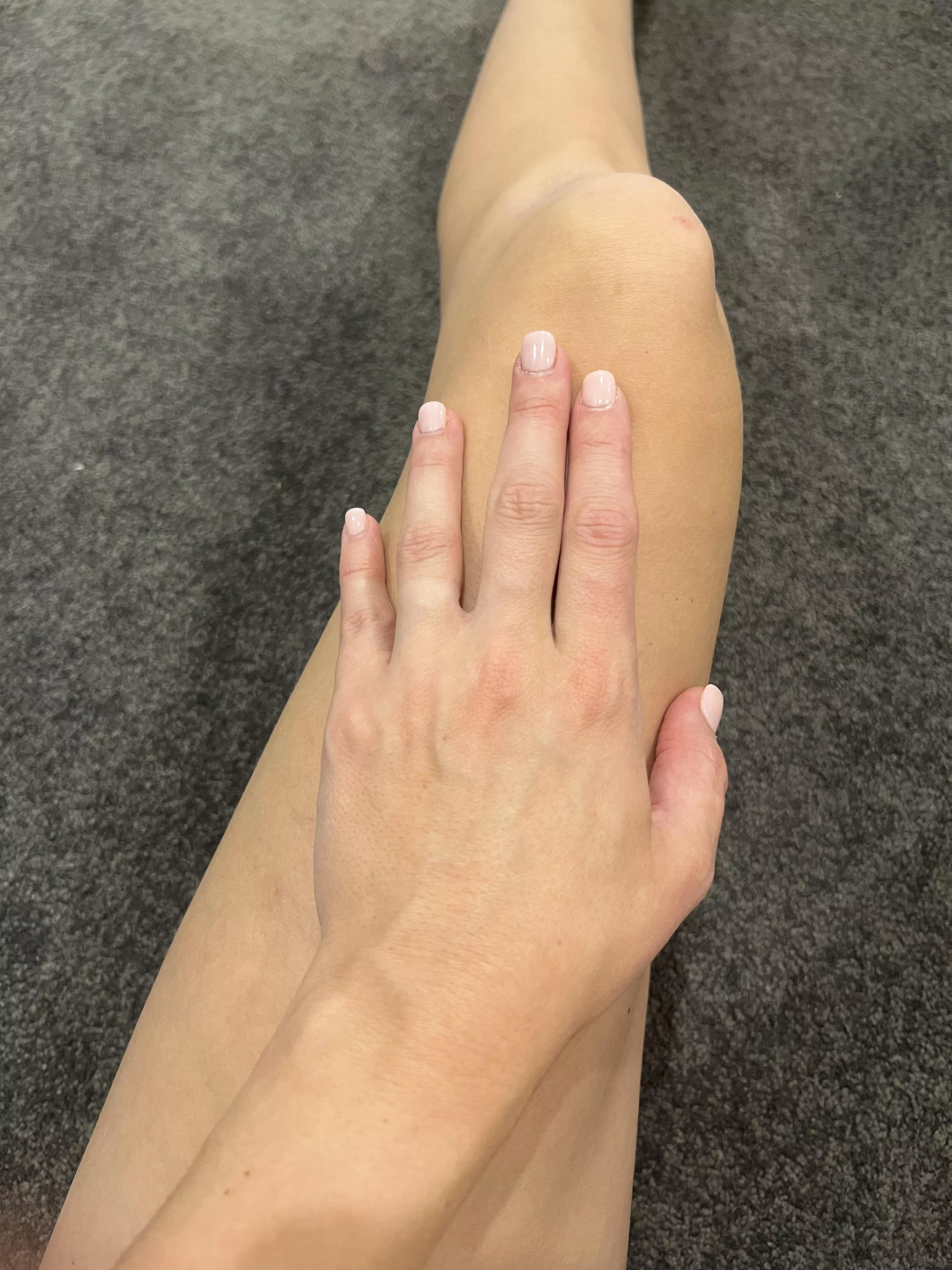 Soft hands; soft legs posted by slimbrunette85