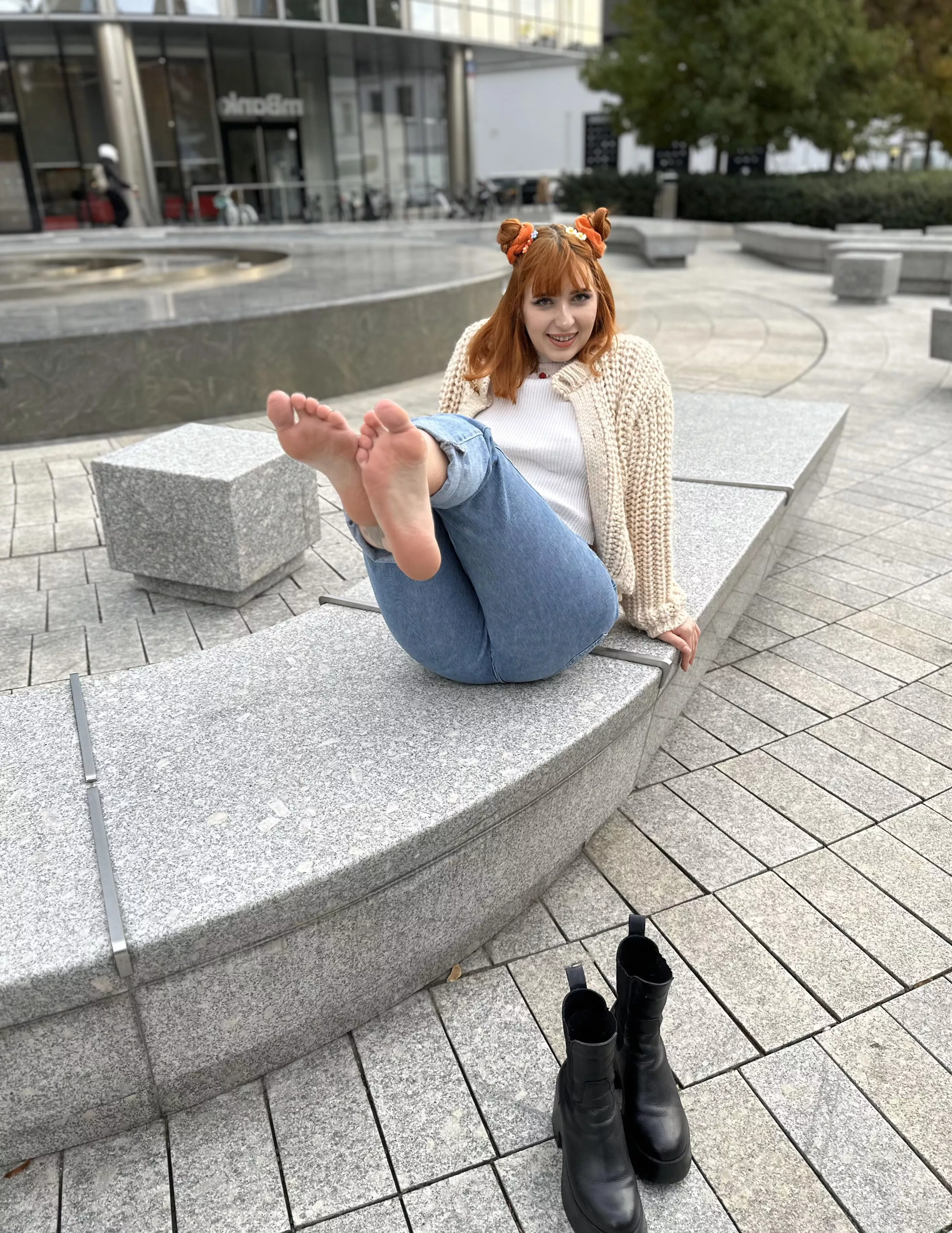 The most beautiful hairstyle today is just for you posted by GolldenKitty