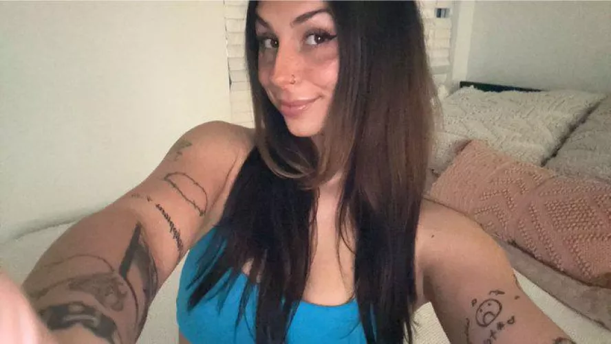 What you looking at by xo2sassy