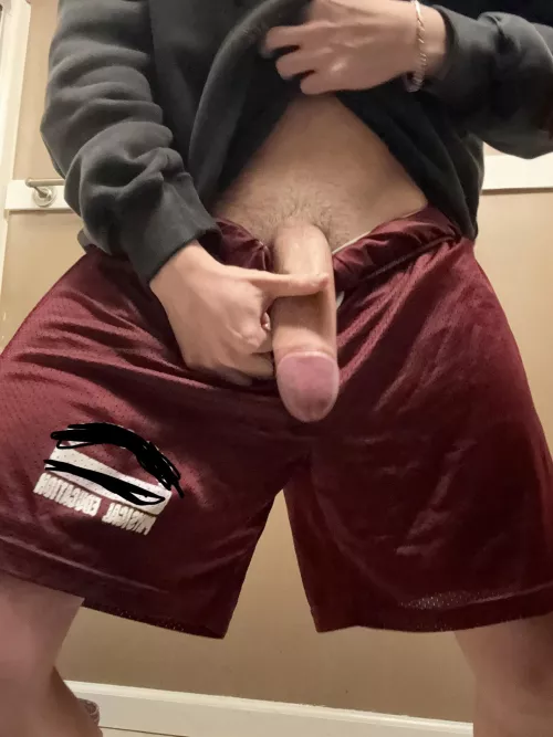 Would you suck my 18 yr old dick by shimmeringshells44