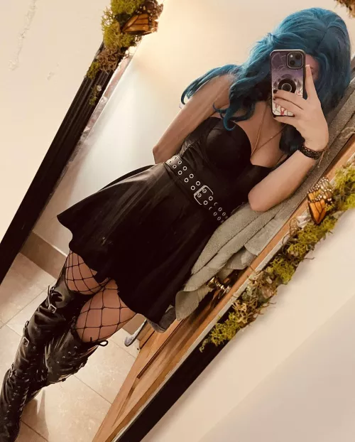 Brand New Boots To Tease The Town With  by SuccessfulFlower2047