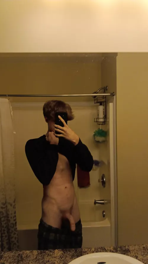 How do I look by Sad-Marsupial-9593