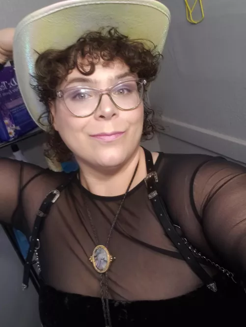 Yknow what they say, yeehaw 🤠 by buffbilly420