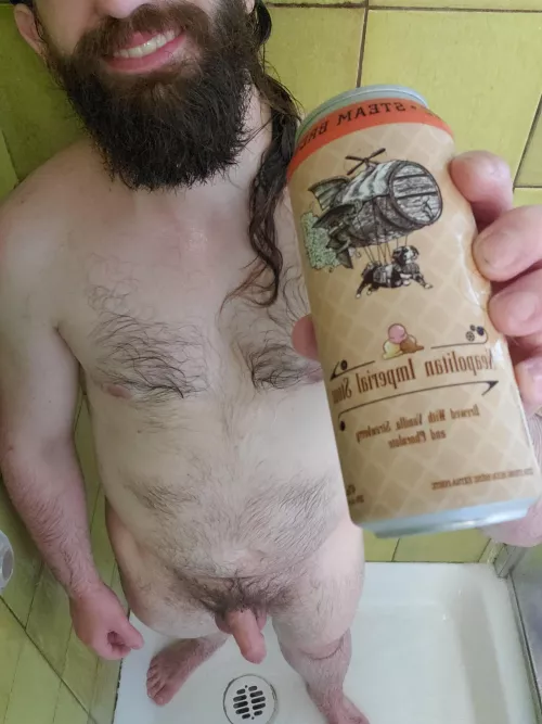 A neopolitan imperial stout... It kind of tastes like ice.cream. by basicalybored