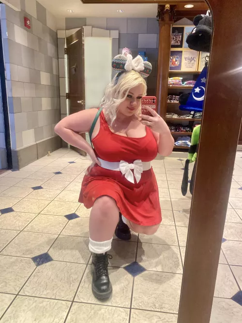 All I want for Christmas is a creampie from a fellow disnerd!🥰🎄 by Lacey-Summers