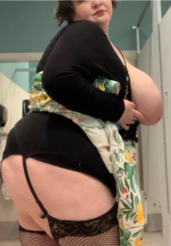 it feels like it is going to be a saucy day posted by WatInTheHeckinHeck