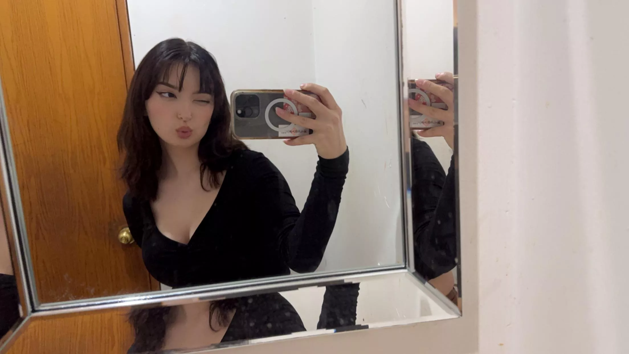 your sex is sending to me  posted by princessIucia