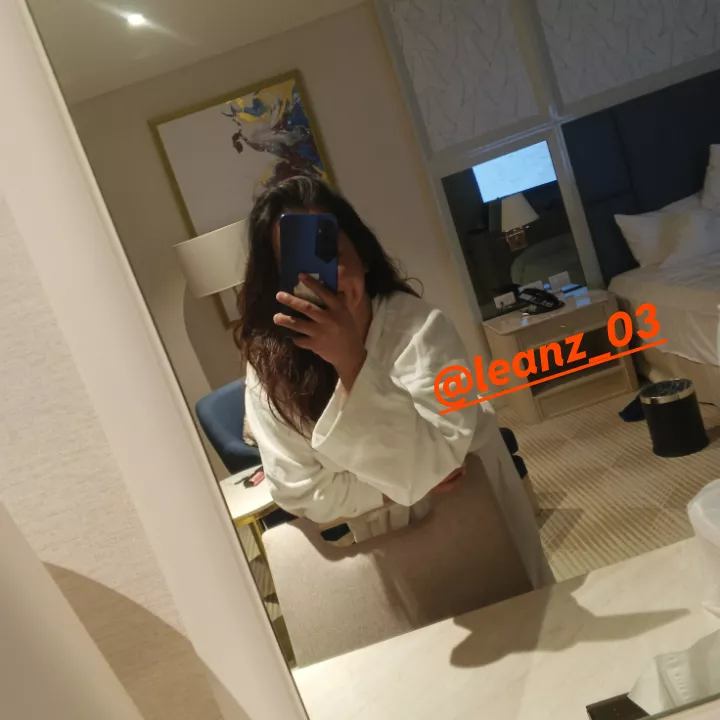 Good afternoon gents 💋 posted by Competitive_You1421