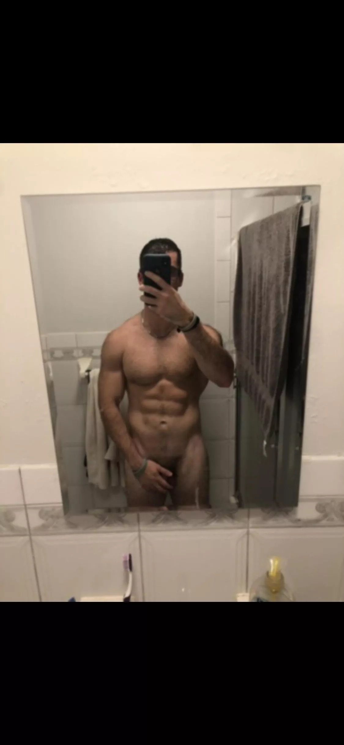 [30nyc] [m4f/fm] video your wife as she cums all over me. Pics of what’s underneath the hand in profile  posted by Bigenzo69