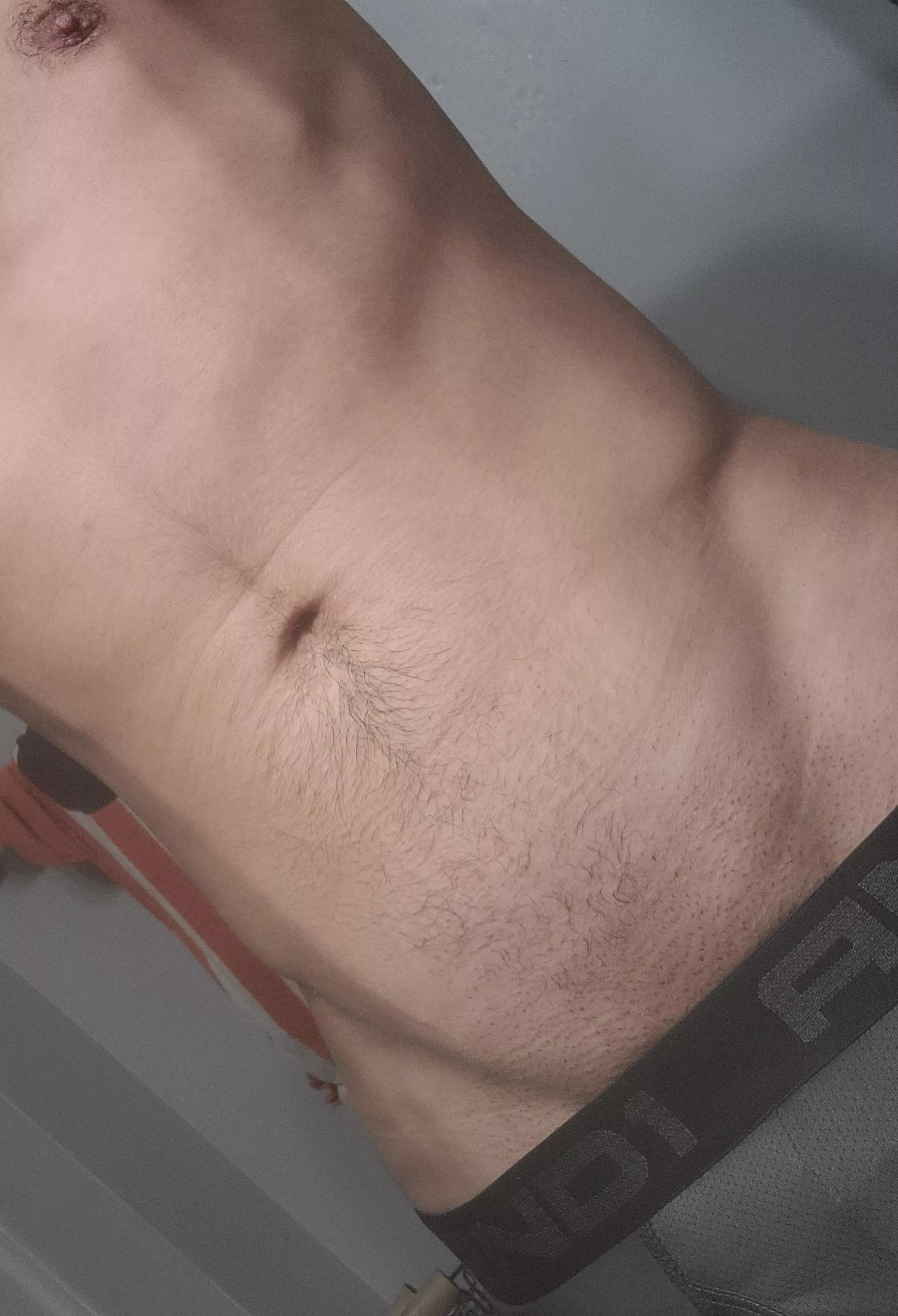 31m looking for a chill couple.  posted by New_Obligation1