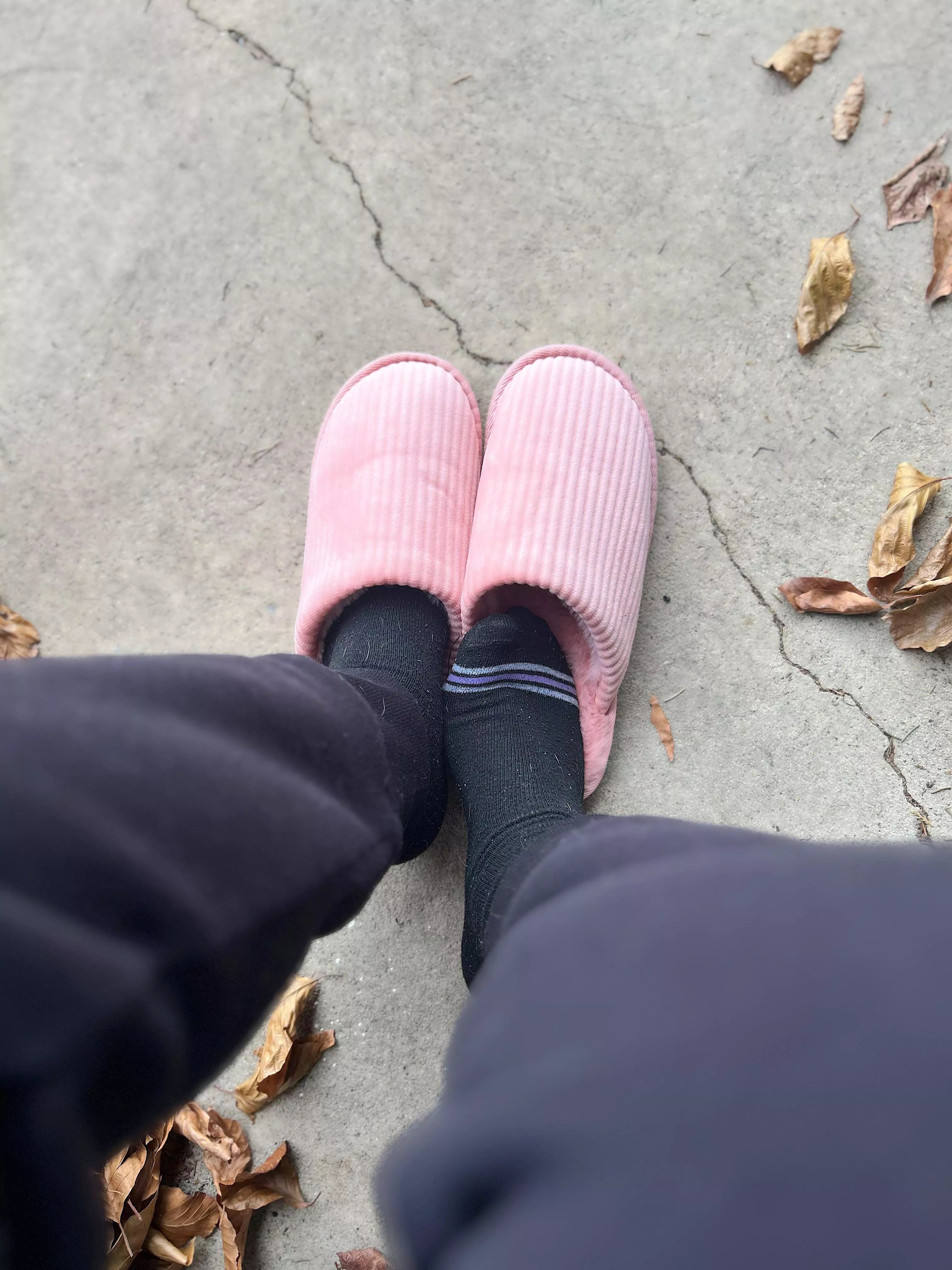 Only had pink left🥲 my all black outfit is crying a bit on the inside  posted by Itsravenxoxo