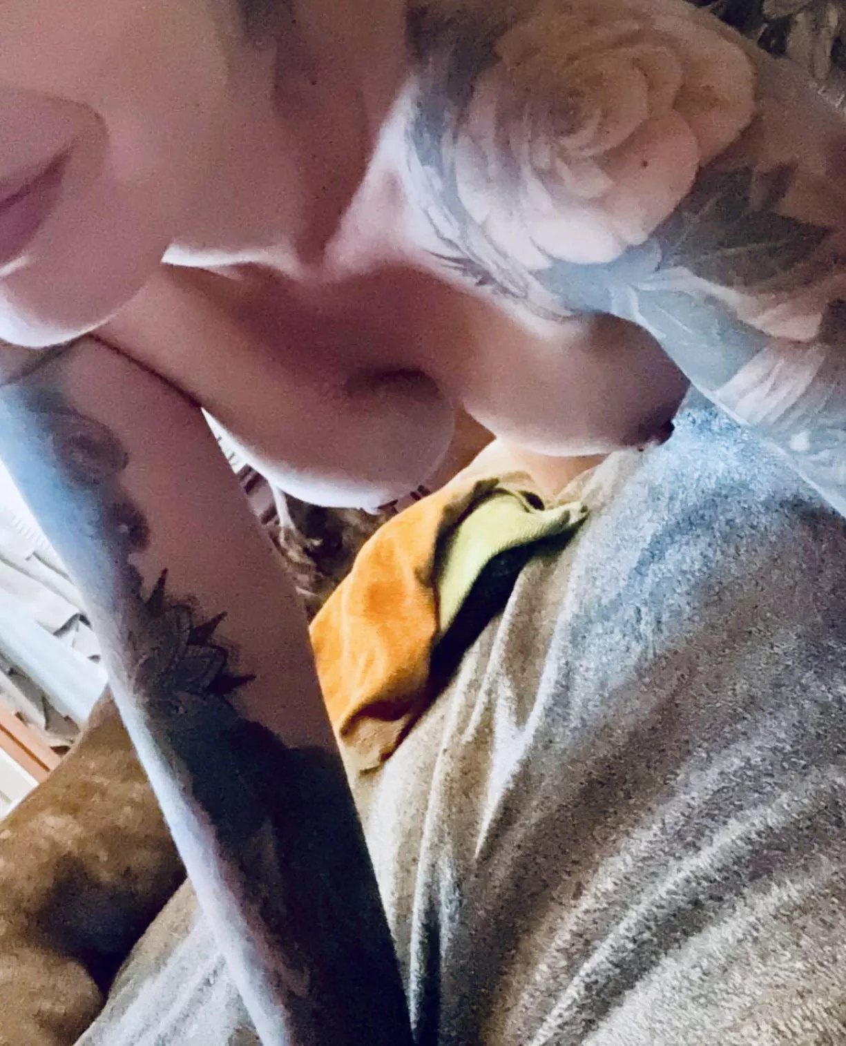 still single btw posted by NakedNeighbour1985