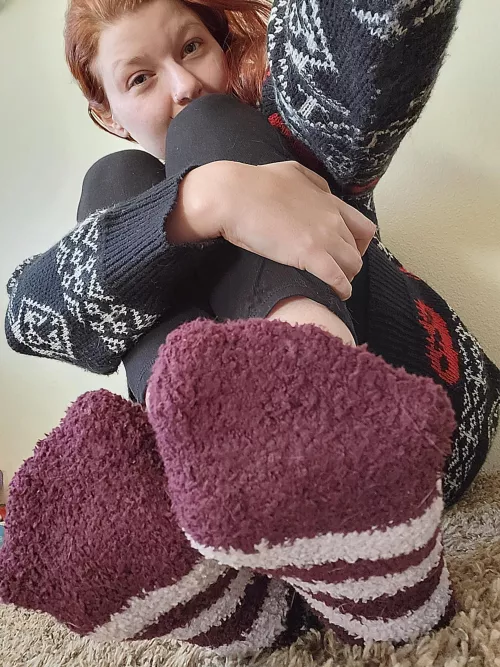 Burgundy ready to bury your face in [Selling] by MistressMagic