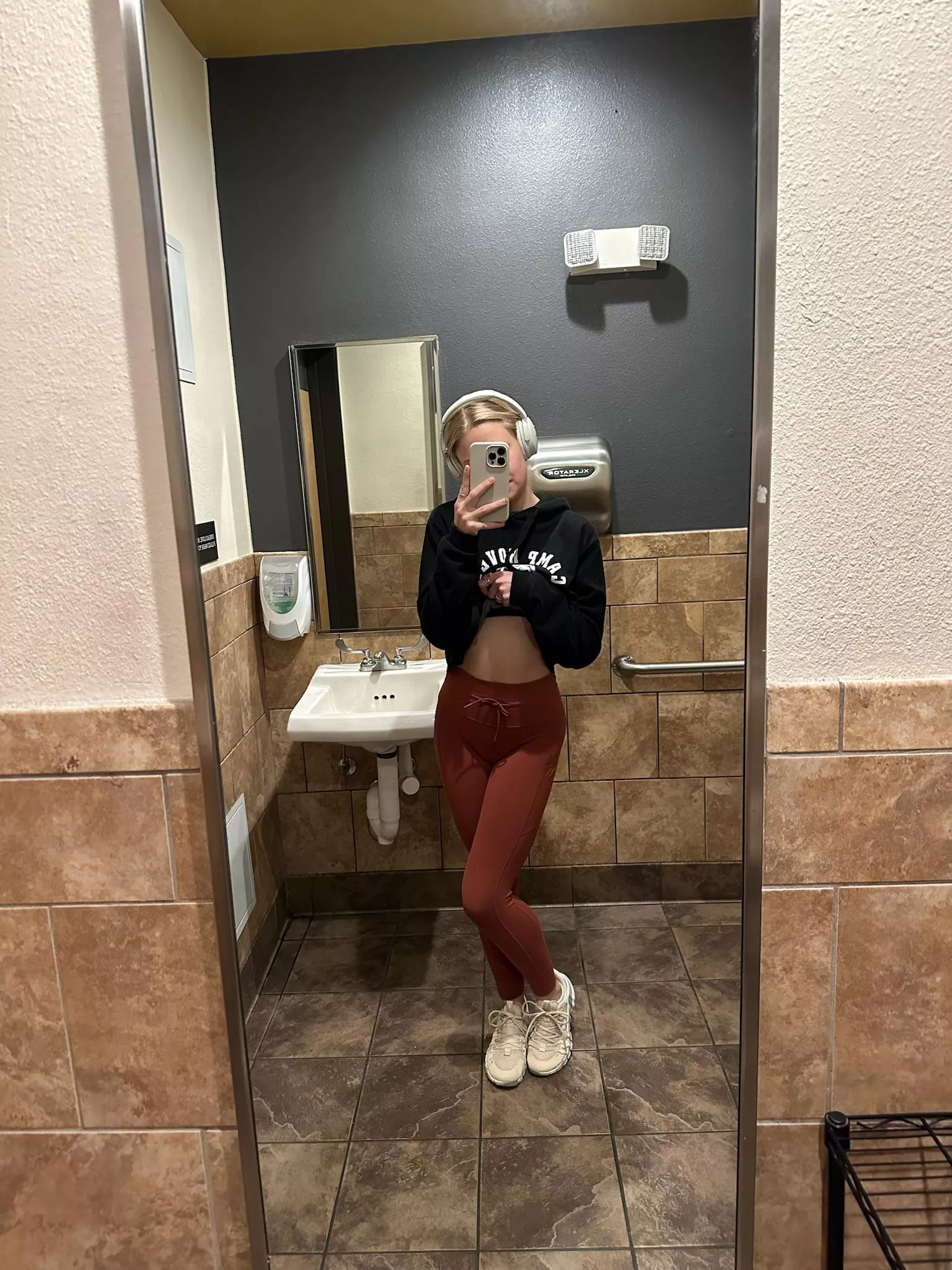 Wanna do some cardio with me? posted by madi_buns