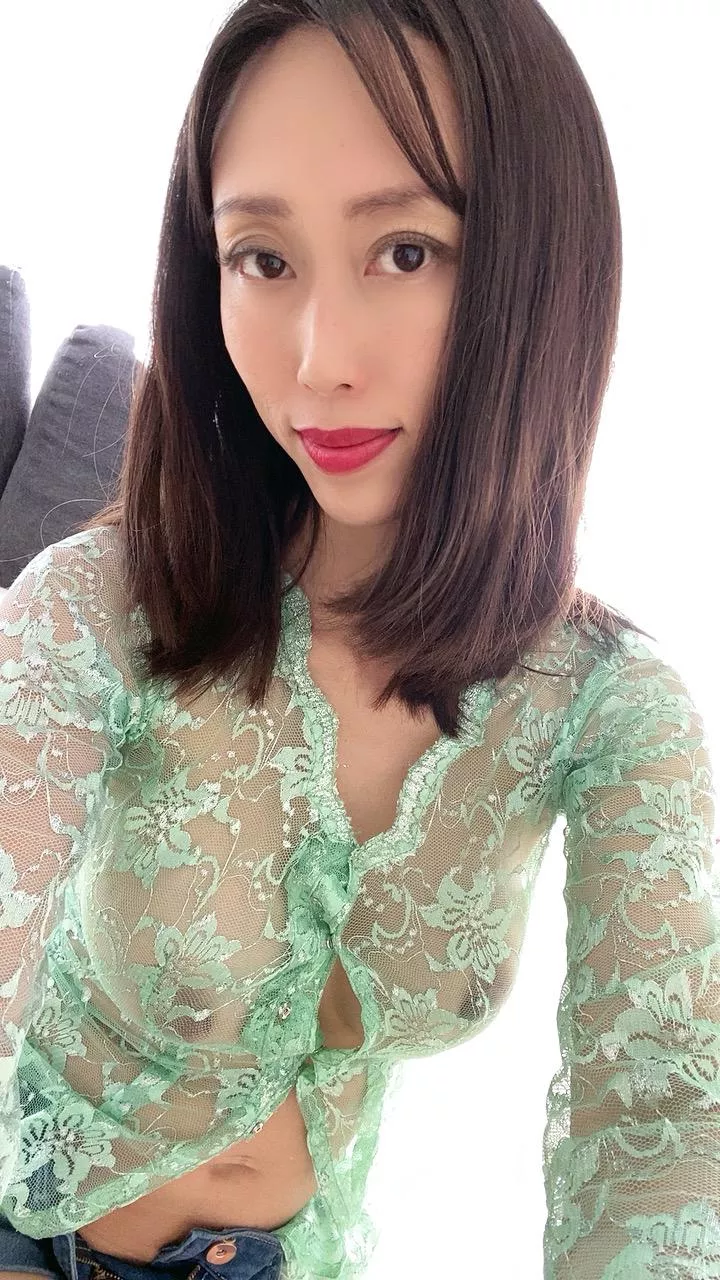 you think a body like mine is perfect for you? posted by Layla_Se