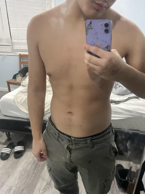 19 [M4F/MF] looking to connect with couples or females/couger/bbw/fwb/hotwife by These-Grab1061