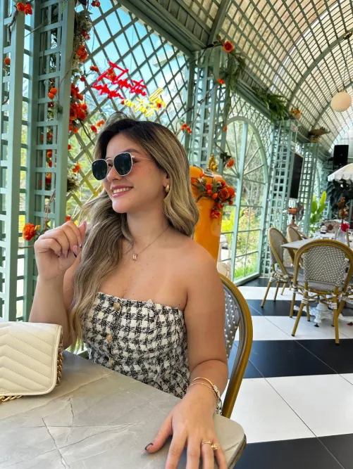 Hope my smile makes your day brighter by milkshake_bootyL