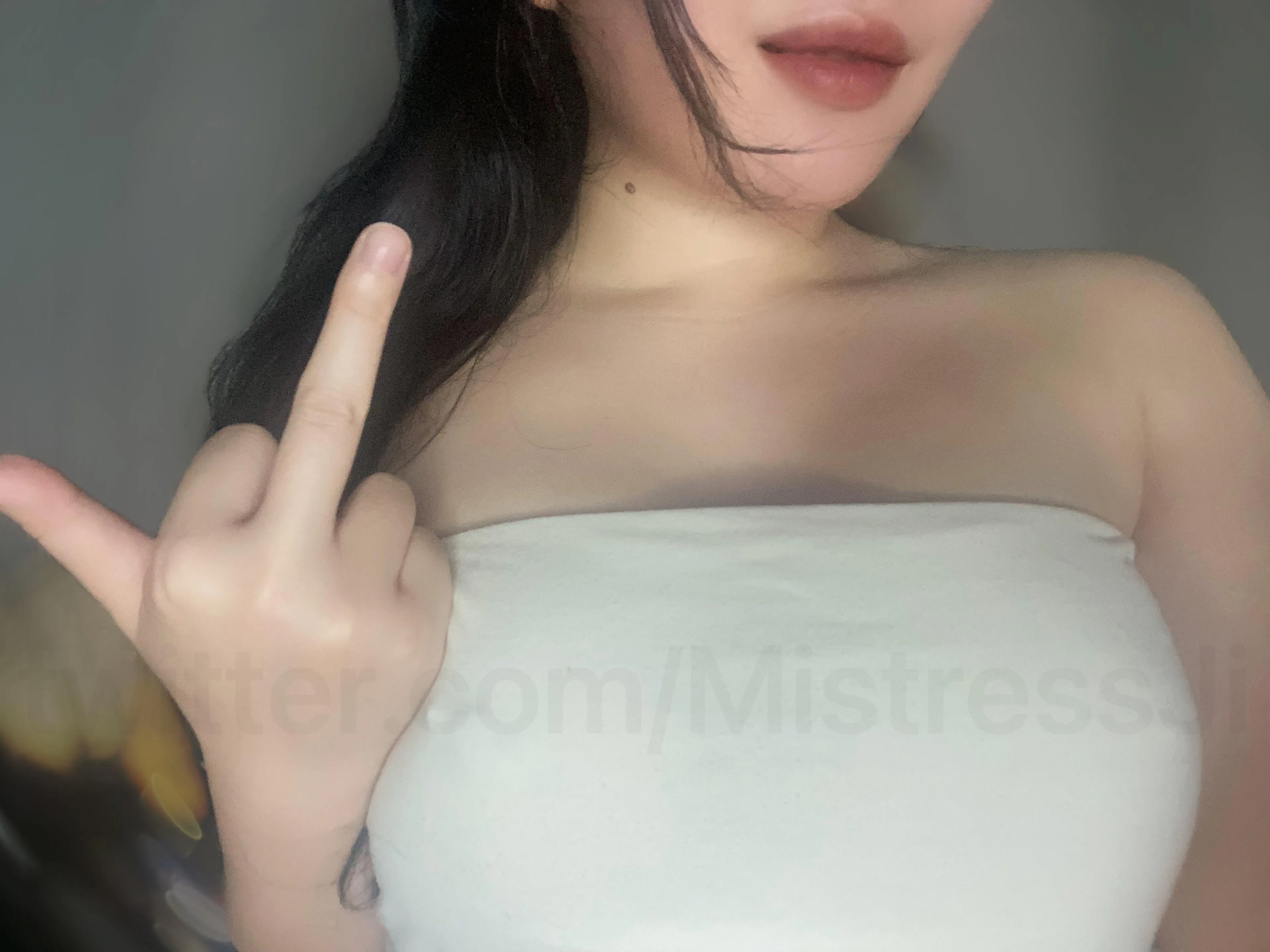 I’m the girl you had a crush on in high school knowing I’d laugh in your face if you asked me out posted by youoweji